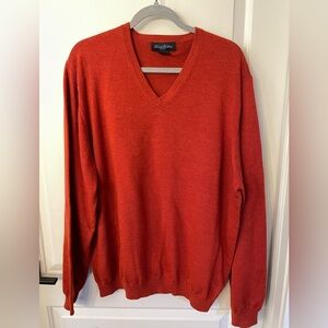 Brooks Brothers Men’s Merino Wool V-neck SweaterSize XL